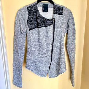 Dolan T-Shirt Asymmetric Sweatshirt Jacket w Lace